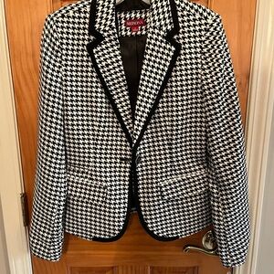 Ladies Merona Houndstooth Blazer NWT size 2